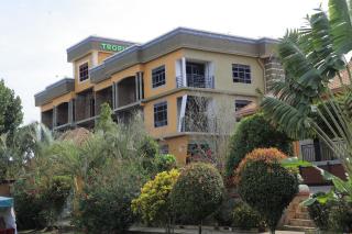 Tropical gardens Hotel kyenjojo - 5