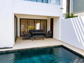 SG7 l Villa Mahoussi l Grand Baie l 4 bedrooms - 9