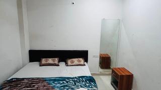 Shri Mahaveer Guest House - 1