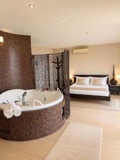 Sovinyon Villa Beachfront - 4