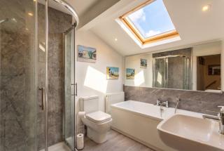 Victorian Home with Dedicated Workspace, Sherwood Nottingham - 7