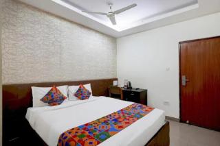 FabHotel Druv In - 8