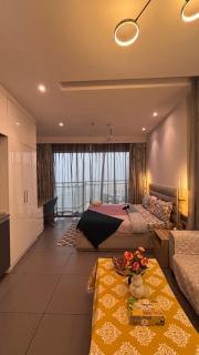 Meraki Sky - Premium Studio with Skyline View - 6
