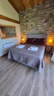 The house in the Cobbled road Suite - 8
