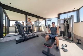Stylish Apartment in Casablanca Hyper Centre with Rooftop & Gym - 6