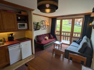 Appartement cosy, 4-5 pers, balcon sud, pistes et commerces à proximité - FR-1-181-2704 - 0
