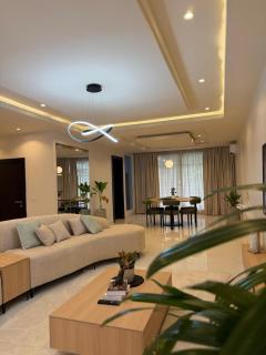 Oasis Stays - Spacious 3 Bedroom Flat, Victoria Island - 2