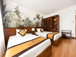Sunny Hotel - 2
