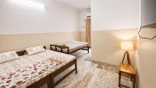 Anantam Stays by Hotel Bhopal palace - 1