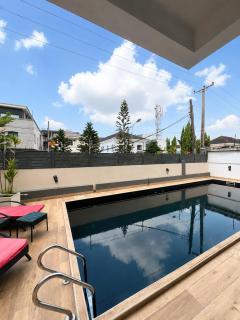 Florence by Luxe Manor - 2Bedroom Maisonette - 6