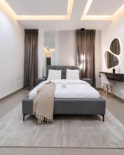 Florence by Luxe Manor - 2Bedroom Maisonette - 1