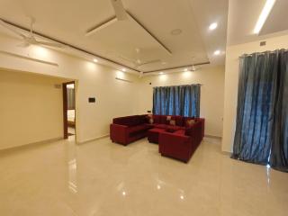 Stayz Royale Serviced Apartments near DLF and L&T Porur - 3
