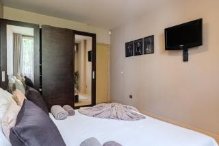 Dimora Serenity, 2BDR , NDK, Garage & Parking - 1