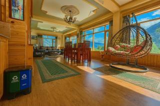 Shree Ram Cottage, Manali - 1,2,3,4 Bedrooms Luxury Cottages & Villa available in Manali - 6