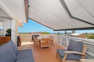 East Point Holiday Home - 8
