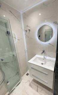 Mir Cozy Apartment - 2