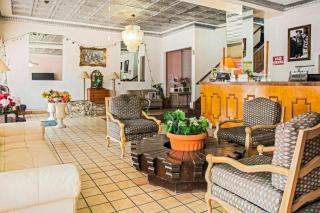 OYO Historic Cameron Hotel Brownsville I-69E - 7