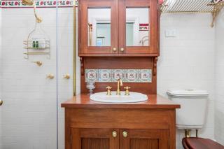 Historic Huntingdon House - 4