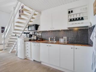 Apartment Idunn - 100m to the fjord by Interhome - 6
