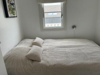 Apartment Idunn - 100m to the fjord by Interhome - 4