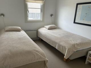 Apartment Idunn - 100m to the fjord by Interhome - 3