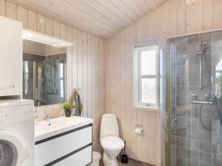 Holiday Home Marjanna - 350m from the sea by Interhome - 5