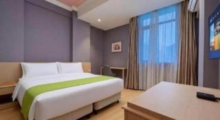 Vienna 3 Best Hotel Foshan CCTV Nanhai Movie Town - 4