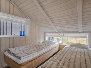 Holiday Home Annrike - 400m from the sea by Interhome - 2