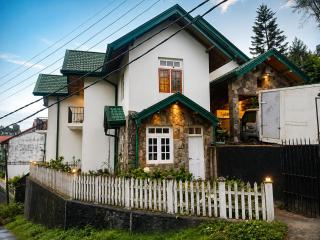 Misty Hills Bungalow - 0