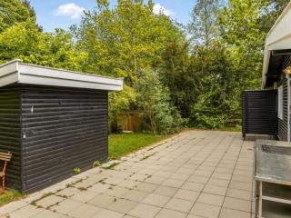 Holiday Home Afke - 660m from the sea by Interhome - 1