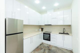 BridgeView Residential Complex 9th Floor Apartment - 4