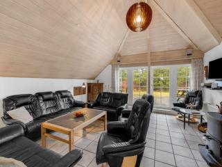 Holiday Home Eweline - 700m from the sea by Interhome - 6