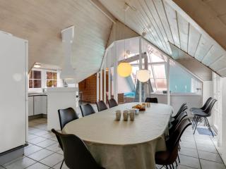 Holiday Home Eweline - 700m from the sea by Interhome - 3