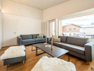 Apartment Majo 5-5 by Interhome - 5