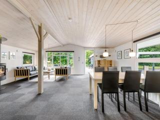 Holiday Home Wigman - 450m to the fjord by Interhome - 4