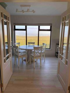 Freaghcastle Cottage - 5