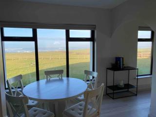 Freaghcastle Cottage - 3