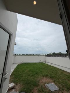 Sukooon Luxury Stay with Garden and Modern Interiors - 3