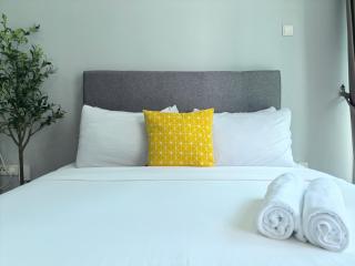 Lake View - Mount Austin IKEA Great 10 mins - C108 - 2
