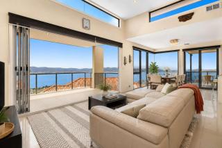 The View Luxury home 6 bed 4 bath - 0