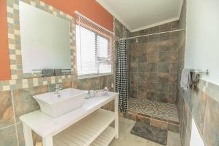 Accommodation on 3329 - Unit 5 - 6