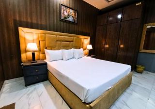 Hotel Royal Comfort - 0