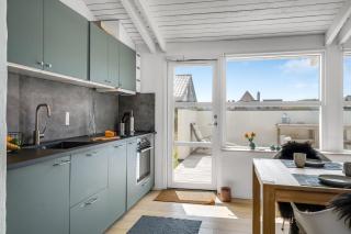 Nyrenoveret, Lækkert Feriehus I Vejlby Klit Sj197 - 1