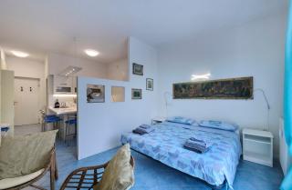 Emma's House - 3