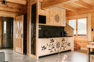 Horizont House - domki z prywatnymi baliami oraz ogólnodostępną sauną - IZBY PODHALAŃSKIE - 1