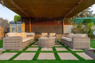 Al Bahia Farmhouse Spacious Luxe Retreat - 3