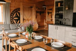 Horizont House - domki z prywatnymi baliami oraz ogólnodostępną sauną - IZBY PODHALAŃSKIE - 8