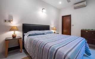 Modern 2BR Apt Pool BBQ & Free Parking - 6