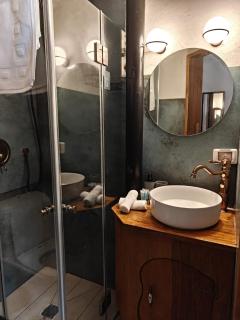 The Urban Chalet - 4