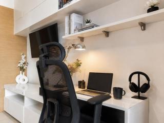 Walk to BTS Ekkamai l Urban Sukhumvit Living l Fast WiFi - Bangkok - 8